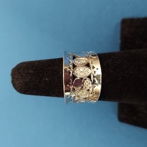 Brilliant Silver Band.  Size 7 1/2